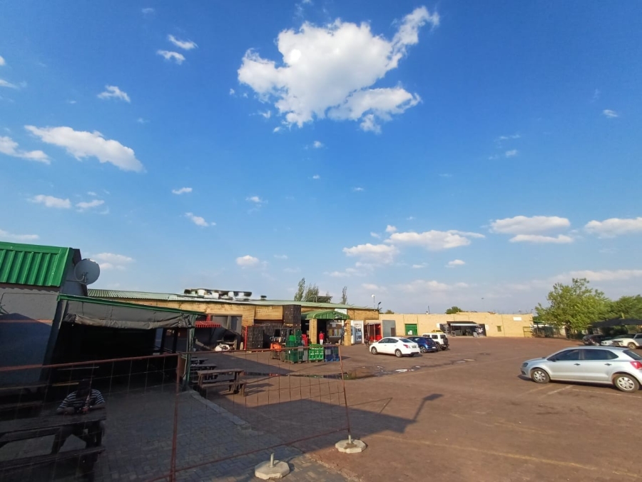 Commercial Property for Sale in Ikageng North West